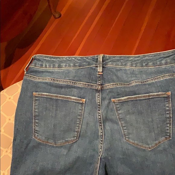 Universal Thread Jeans - Picture 6 of 6